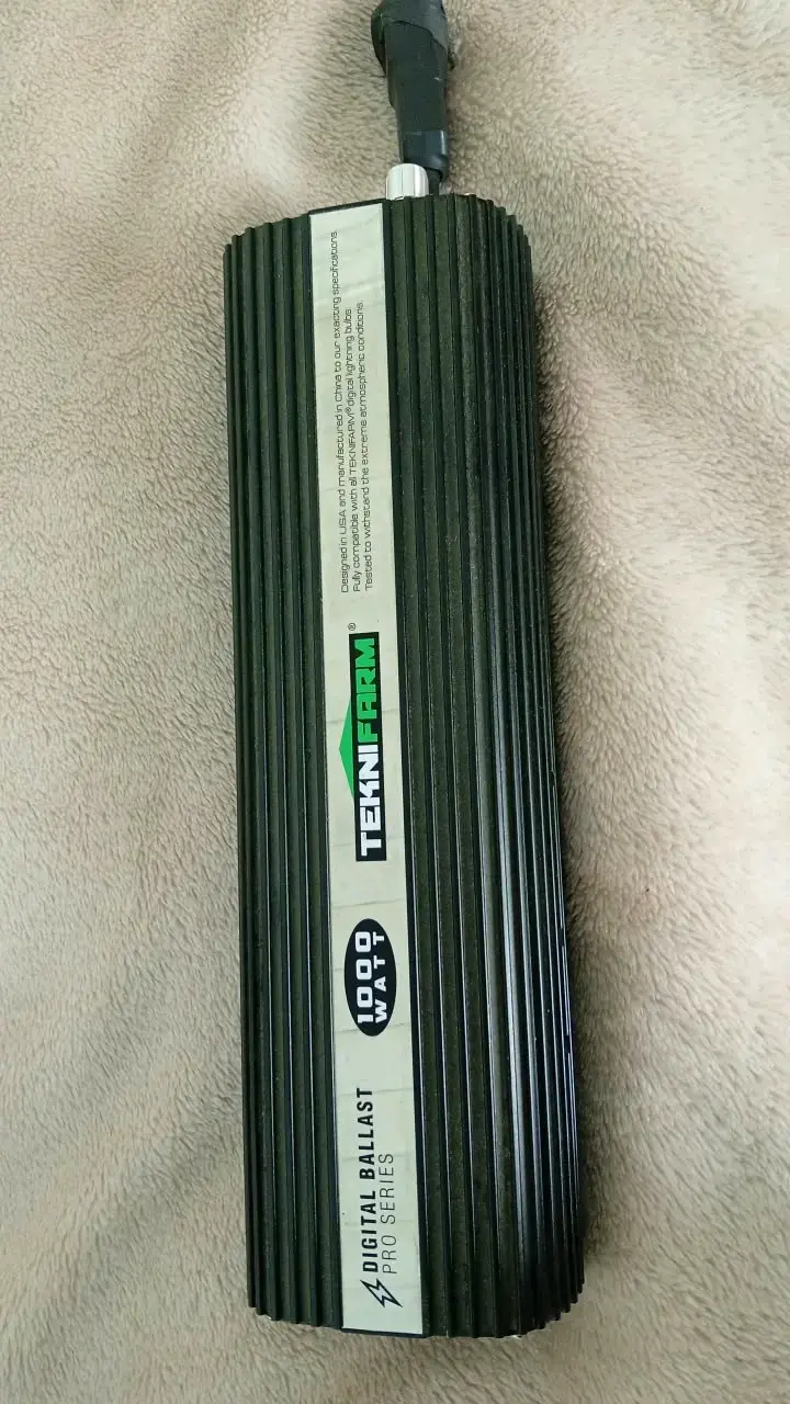 Lámpara de cultivo y balastro digital 1000W - 2