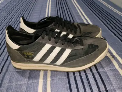 Zapatillas Adidas SL 72 negras y blancas - miniatura 2