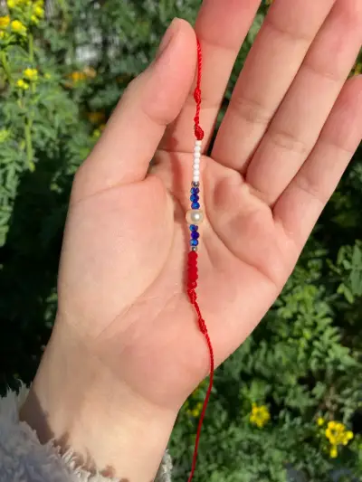 Pulsera de cuentas tricolor ajustable - miniatura 4