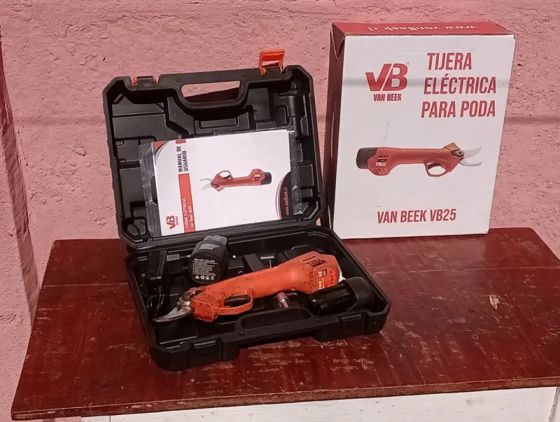 Tijera Eléctrica para Poda Van Beek VB25 - 2