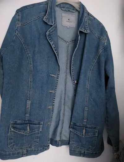 Chaquetas y poleron mujer - miniatura 3