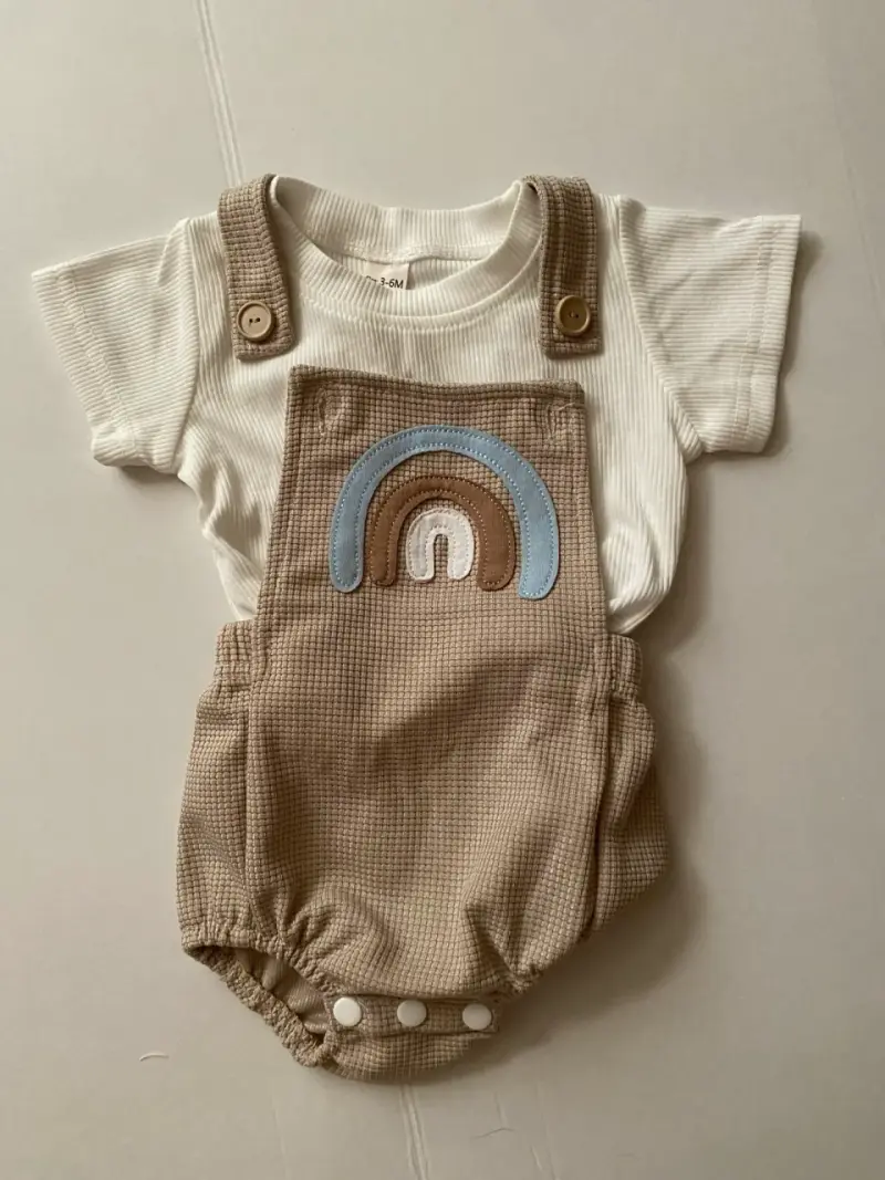 Enterito de bebé con diseño de arcoíris - 2