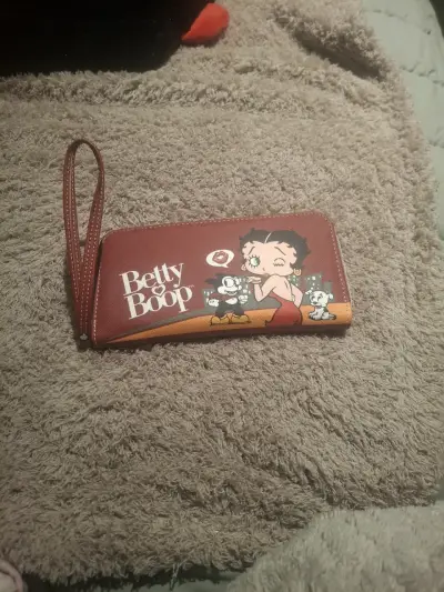Billetera Betty Boop roja con diseño animado - miniatura 1
