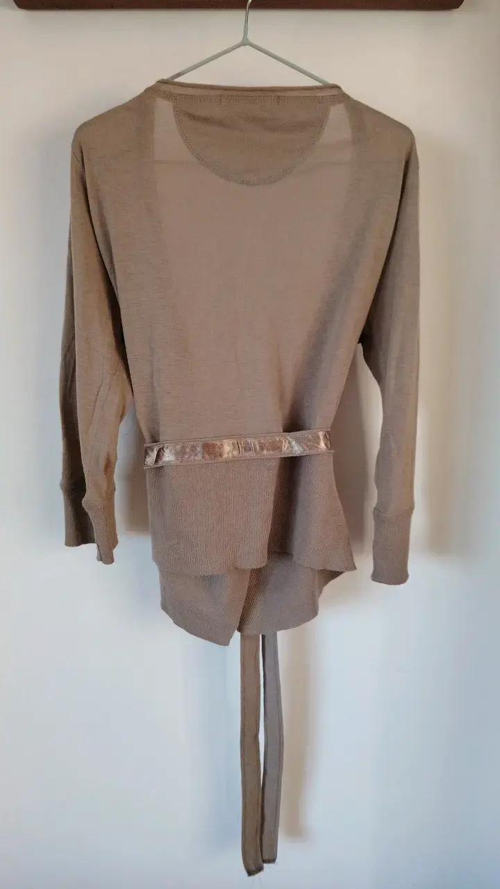 Cárdigan beige marca Wados talla M - 2