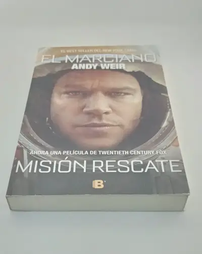Libro El Marciano de Andy Weir en español - miniatura 2