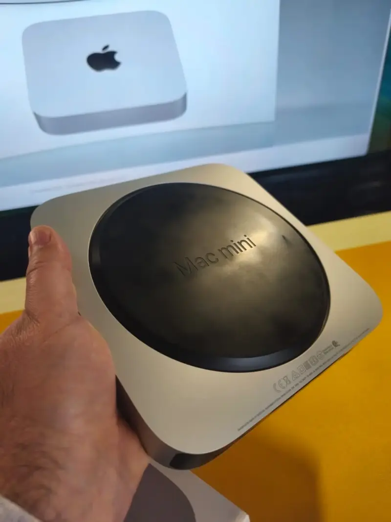 Mac Mini M1 512GB con accesorios - 4
