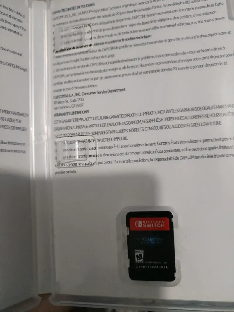 Resident Evil Revelations Collection Nintendo Swit - 2