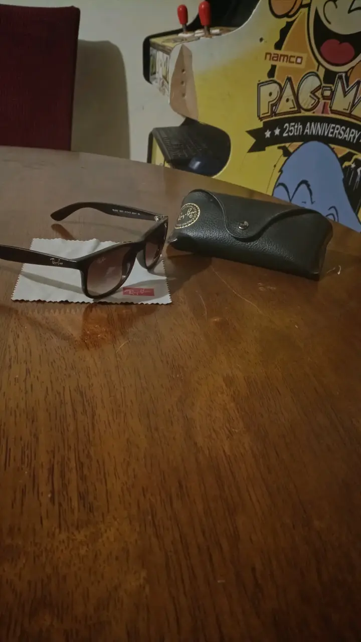Gafas de Sol Ray-Ban con Estuche Original - 4