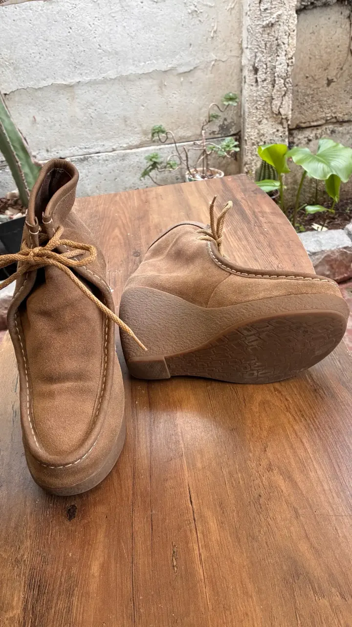 Botines de gamuza marrón con plataforma - 5