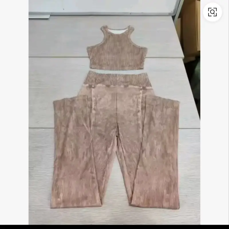 Conjunto de dos piezas beige para mujer - 2