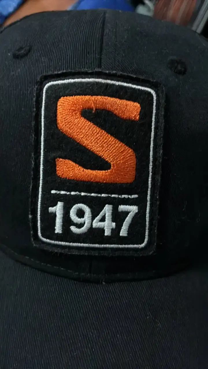 Gorra negra Salomon 1947 - 5