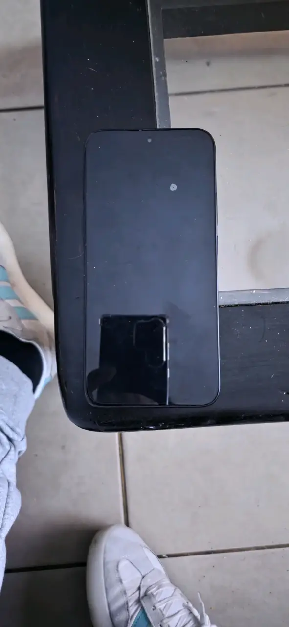 Smartphone Xiaomi 15T con triple cámara trasera - 5