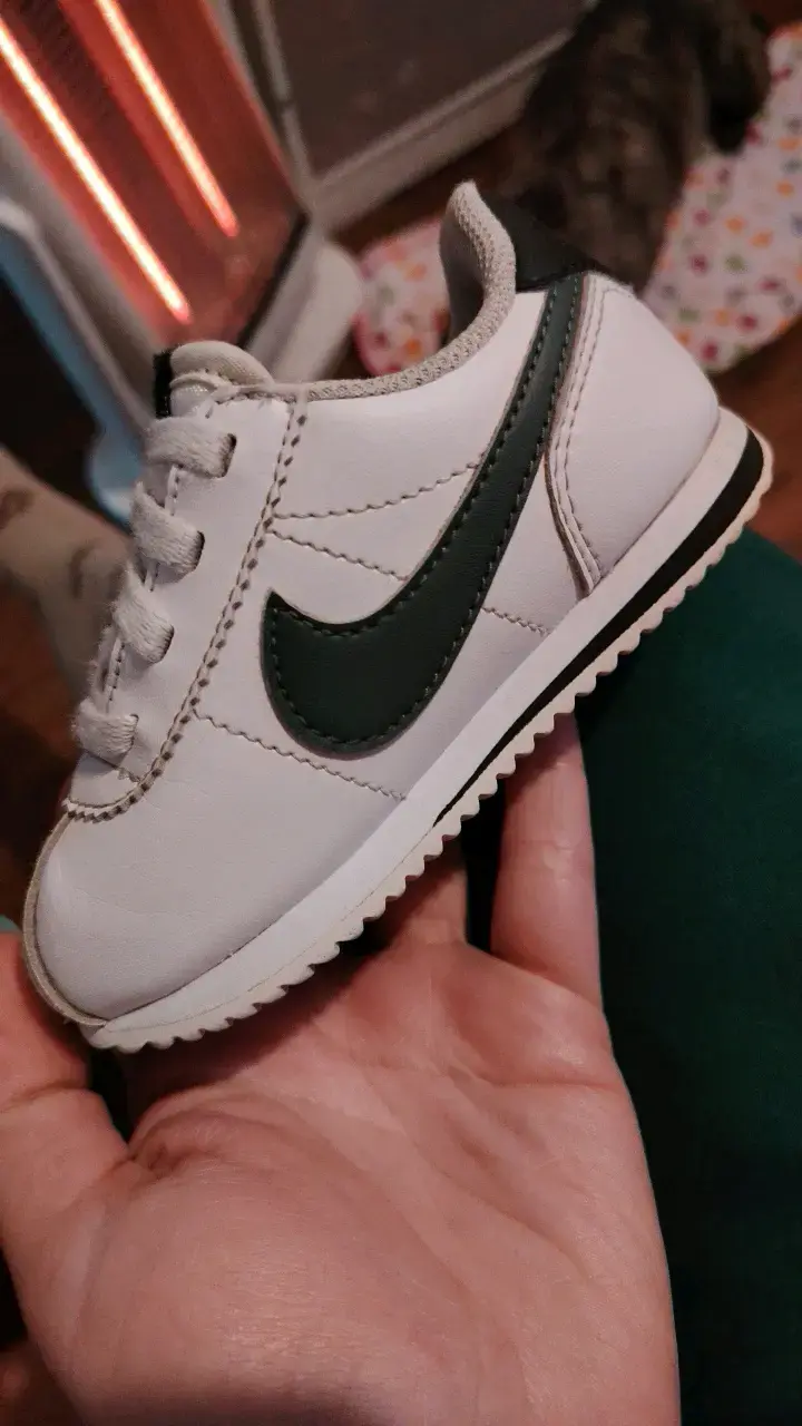 Zapatillas deportivas para niños Nike blancas - 4