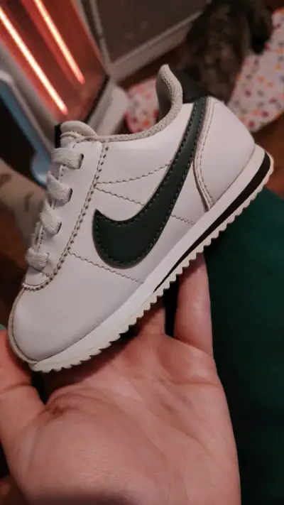 Zapatillas deportivas para niños Nike blancas - miniatura 4