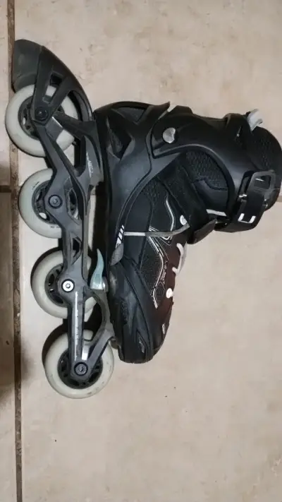 Patines en línea negros talla 35-38 - miniatura 3
