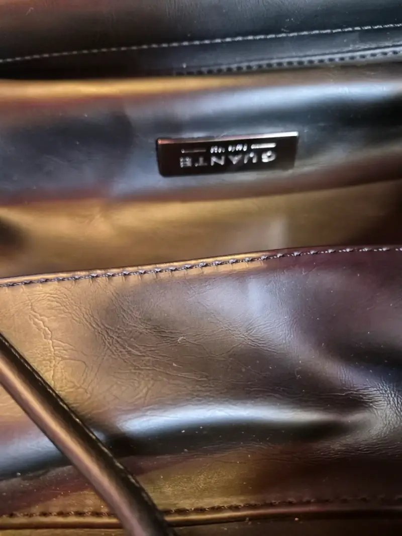 Mochila de cuero negra Guante con cierre ajustable - 2