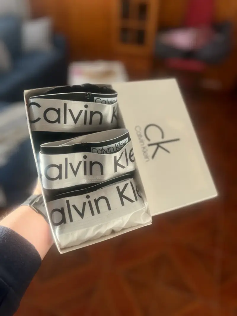 Boxer Calvin Klein para hombre en caja