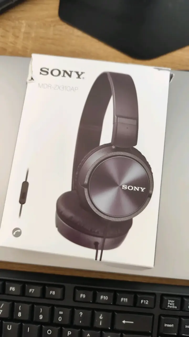 Auriculares Sony MDR-ZX310AP con micrófono - 1
