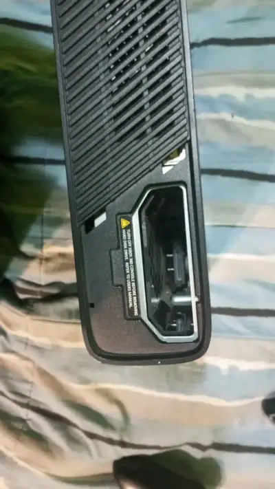 Consola Xbox 360 con dos controles - miniatura 4