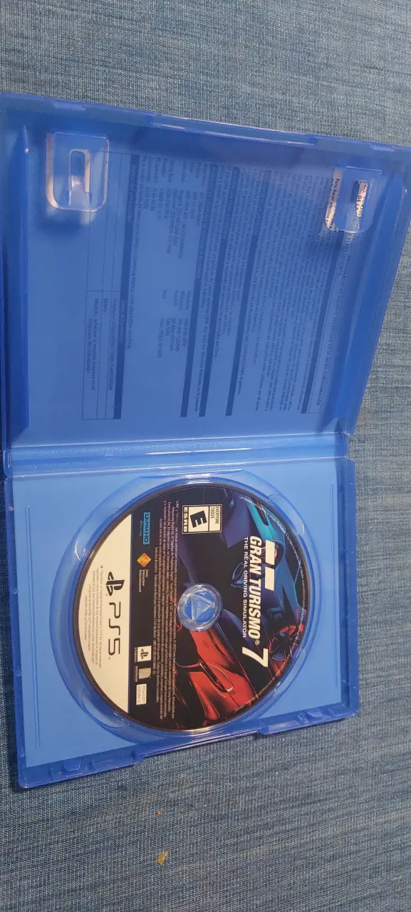 Juego PS5 Gran Turismo 7 solo usado para probarlo - 2