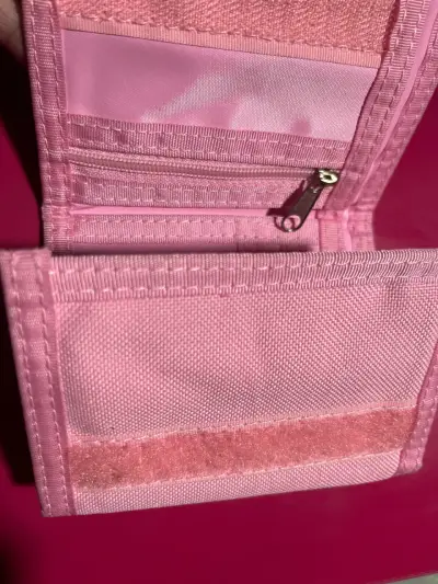 Billetera infantil rosa con diseño tierno - miniatura 2