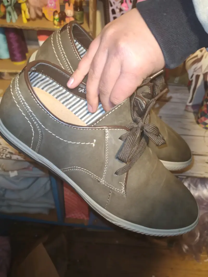 Zapatos casuales de cuero gris para hombre - 1