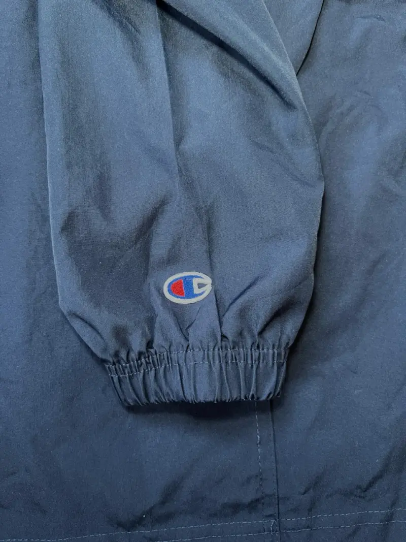 Cortaviento Champion Azul Marino - 3