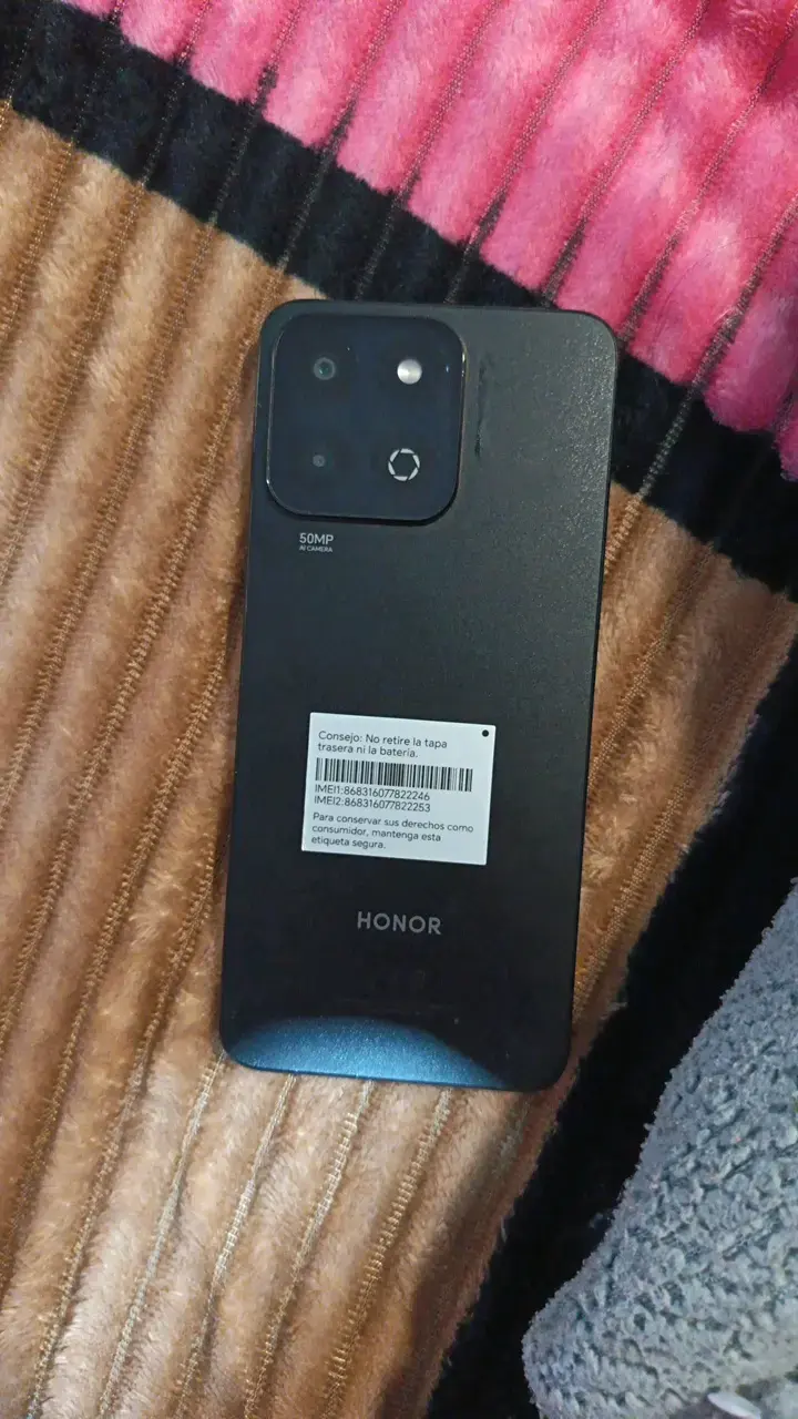 Smartphone Honor X6b 5G en buen estado - 2