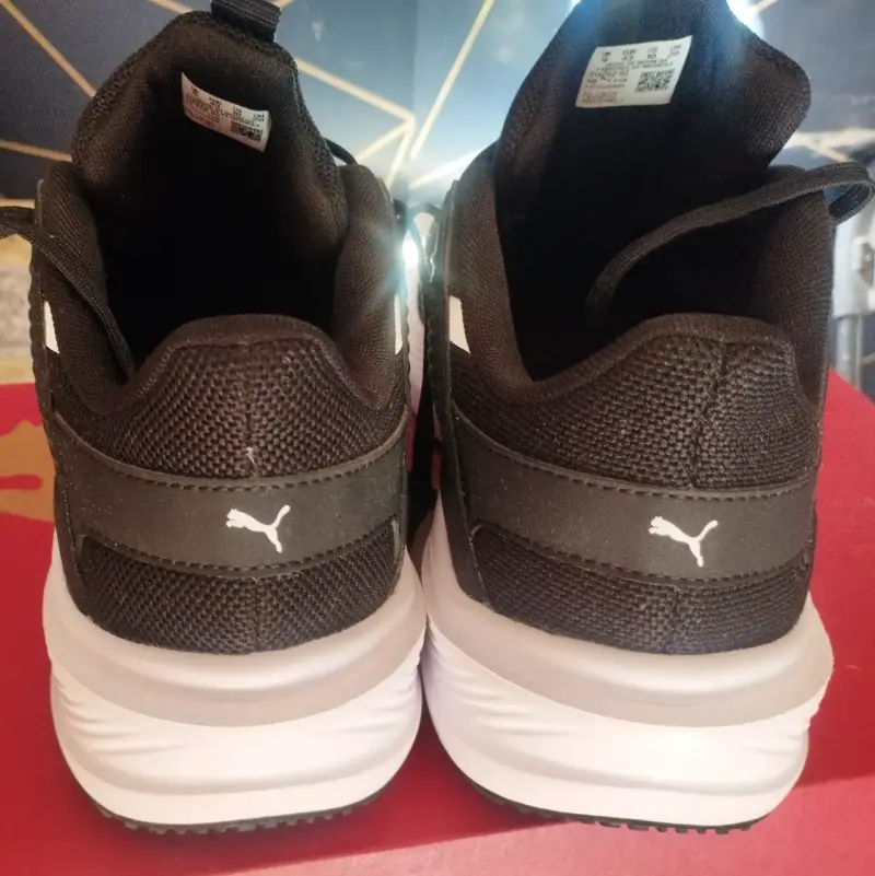 Zapatillas deportivas negras Puma para hombre - 4
