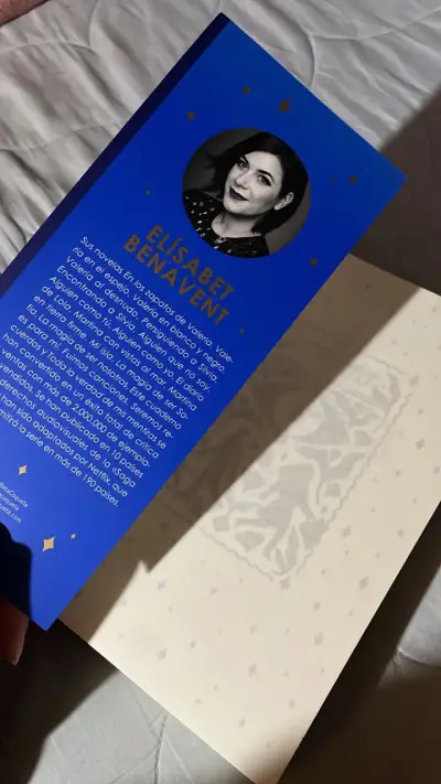 Libro 'Un Cuento Perfecto' de Elísabet Benavent - miniatura 2