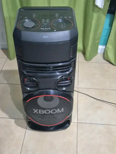 Parlante LG XBOOM RN7 de alta potencia - miniatura 2