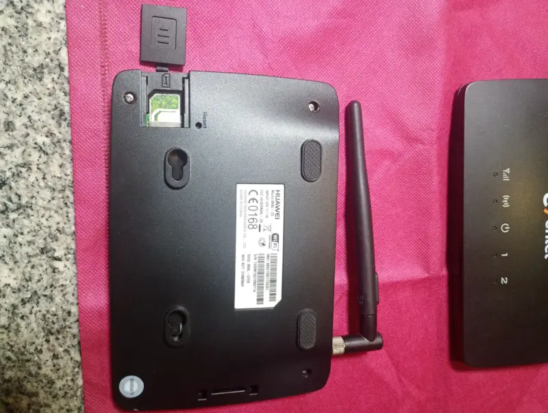 Router WiFi Entel con antena externa - 3