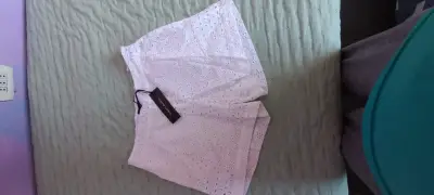 Shorts blancos de encaje para mujer - miniatura 2