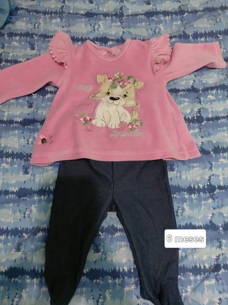 lote de ropa y cositas de bebé - 2