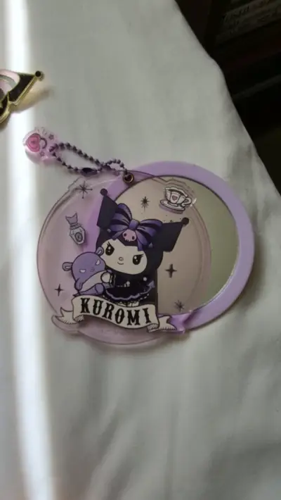 Set de accesorios Kuromi en color lila - miniatura 3