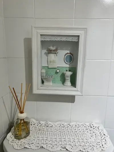 Cuadro decorativo de baño en miniatura - miniatura 2