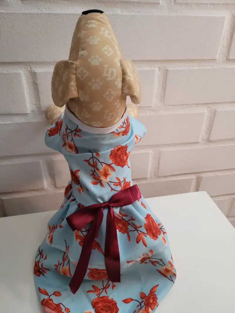 Vestido para perro con estampado floral y lazo - 2
