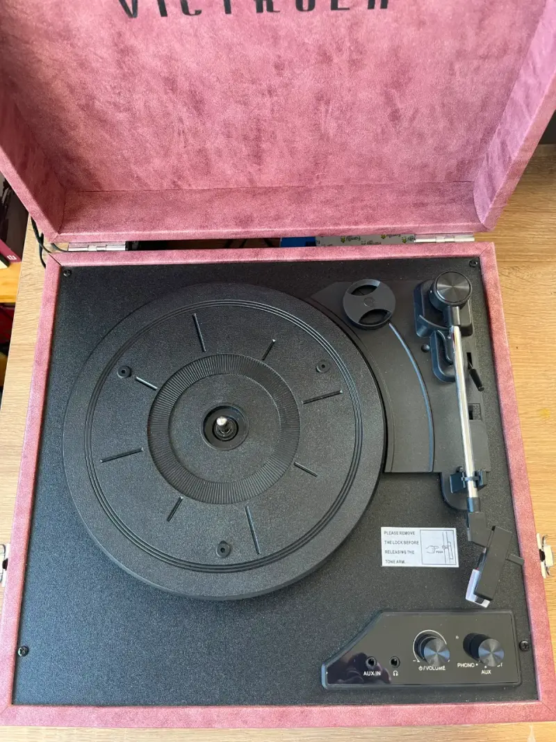 Tocadiscos portátil Victrola vintage rosa - 4