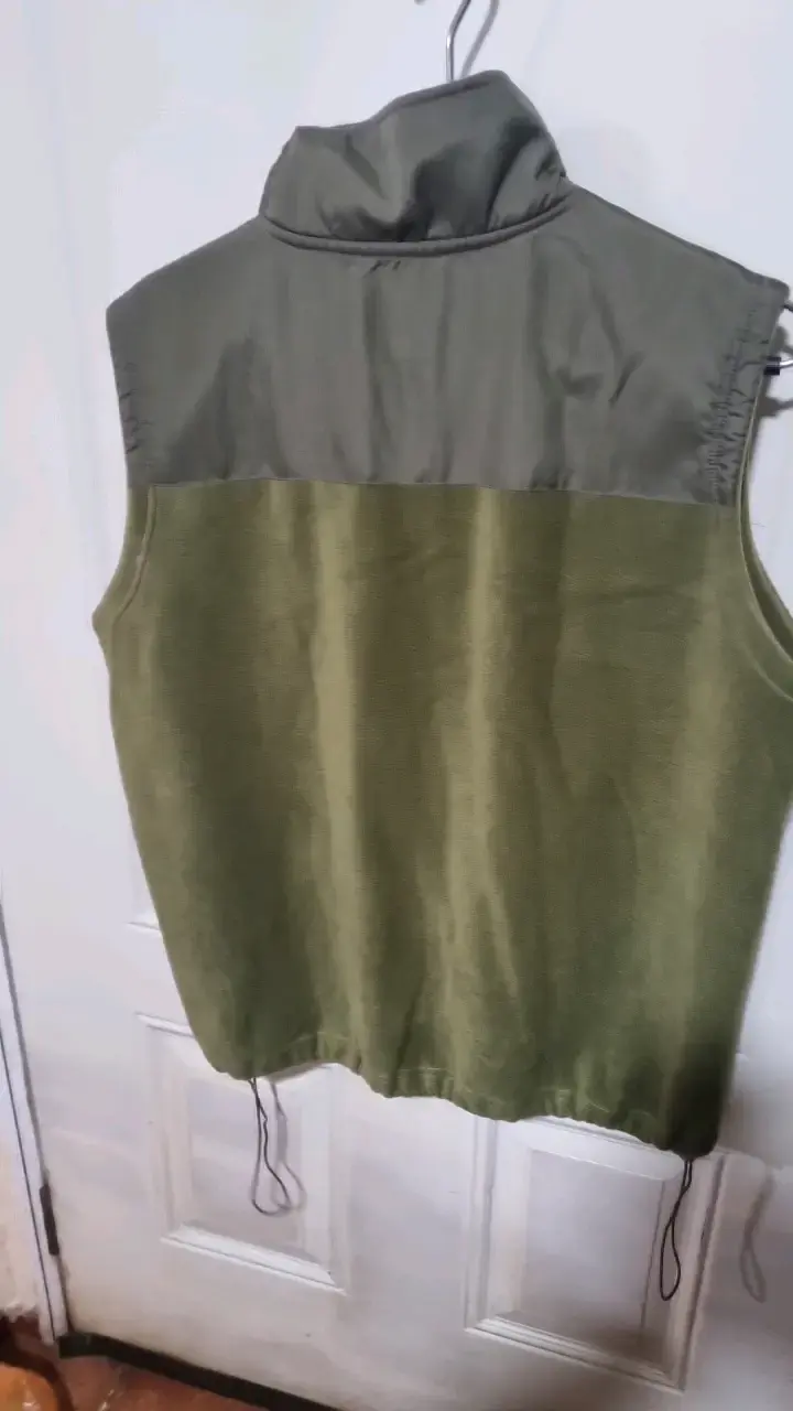 Chaleco sin mangas verde para hombre - 4