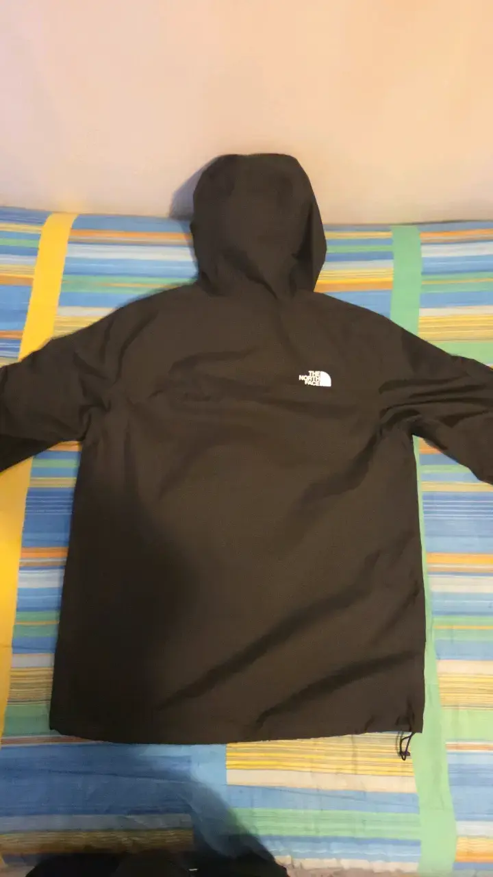 Chaqueta impermeable negra The North Face - 3