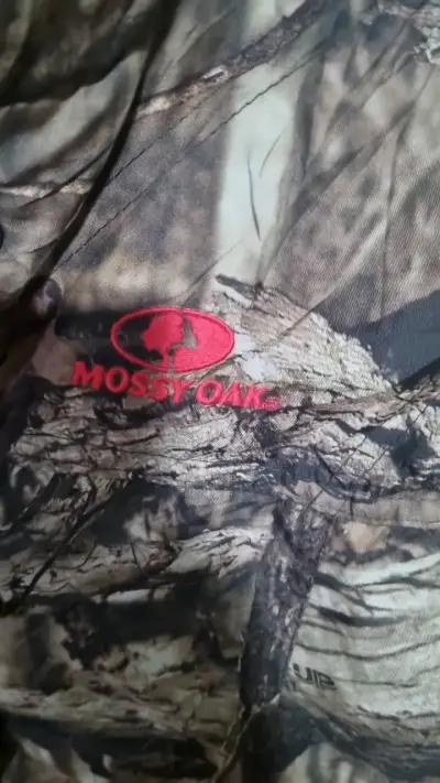 Chaqueta camuflada Mossy Oak para exteriores - miniatura 3