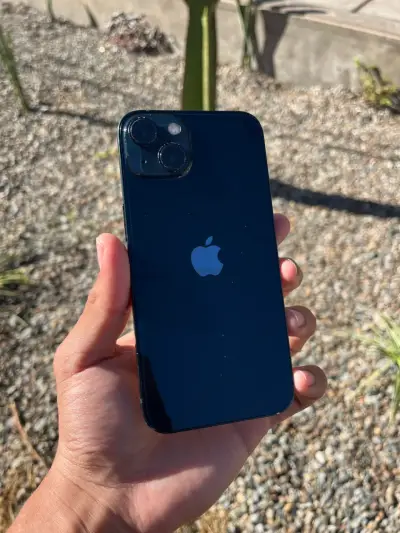 iPhone 13 Negro - 128GB - miniatura 1