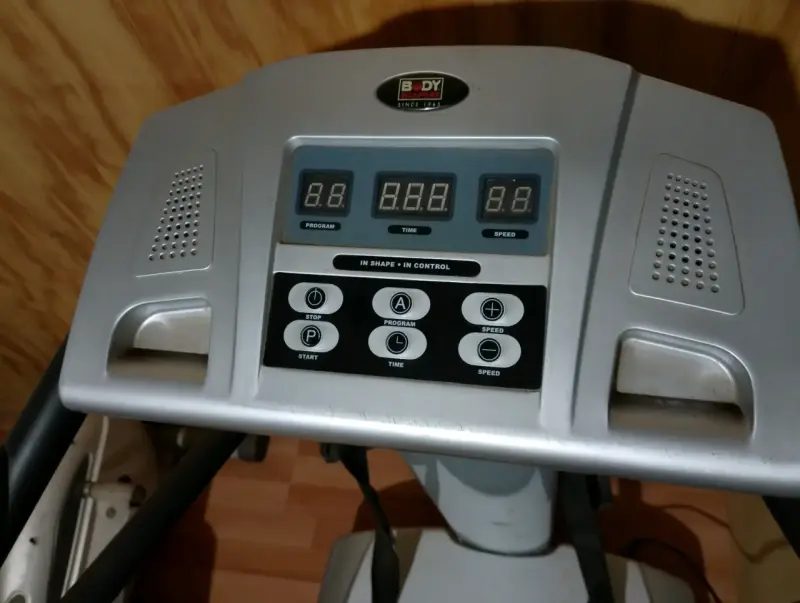 Plataforma vibratoria Body Sculpture con control digital - 4