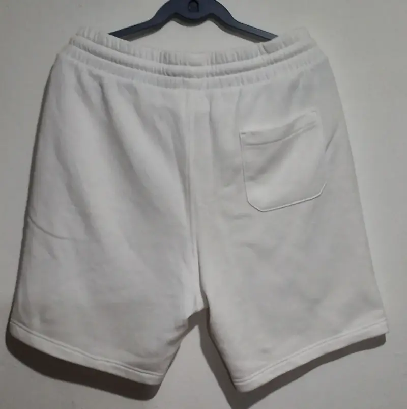 Shorts deportivos blancos H&M para hombre - 2