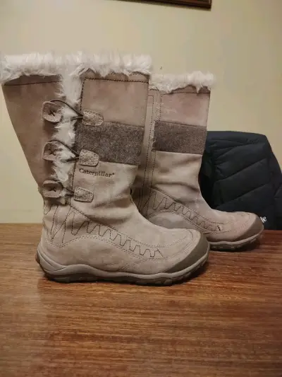 Botas de invierno Caterpillar con forro de piel - miniatura 1