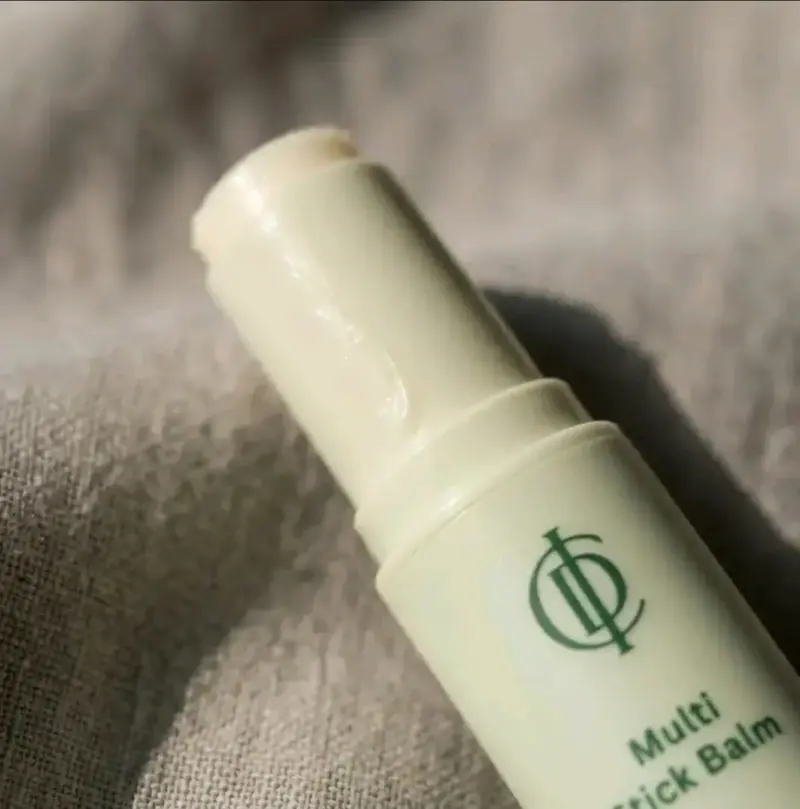 Bálsamo Multi Stick para Cuidado Facial - 3