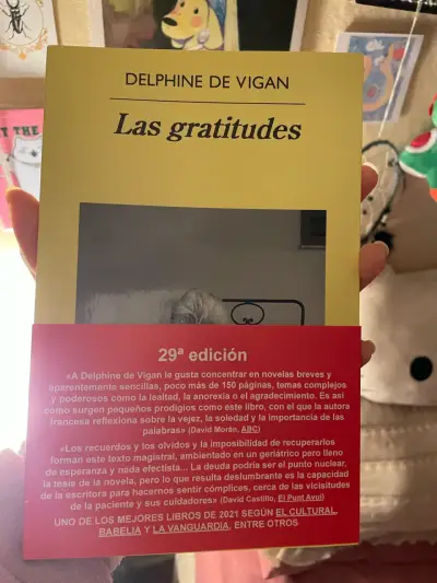 Libro 'Las gratitudes' de Delphine de Vigan - miniatura 4