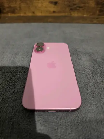 iPhone 16 Rosado - miniatura 1