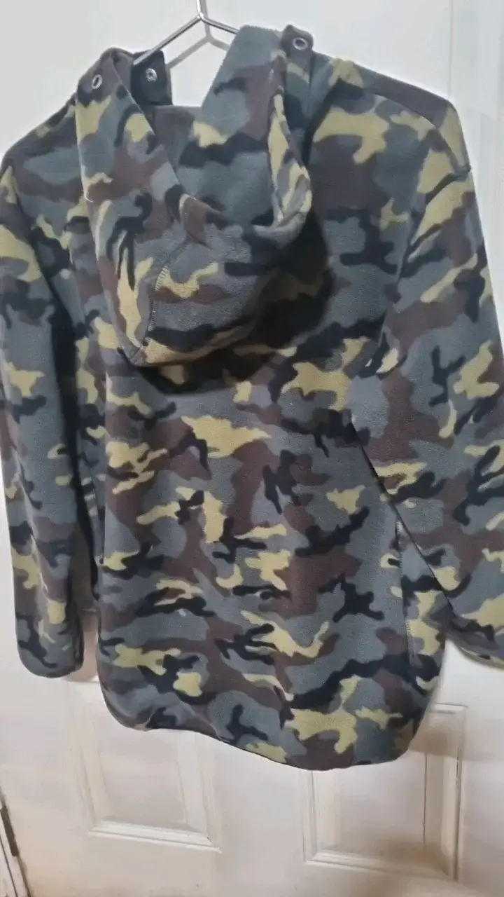 Polerón camuflado con capucha Maui & Sons - 5