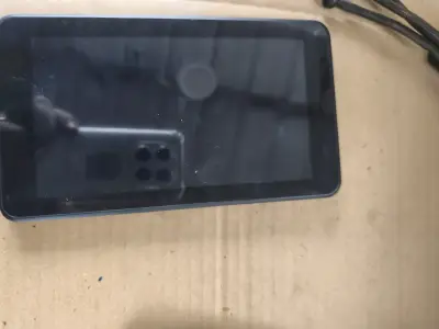 Tablet Samsung Gear 7 pulgadas usada - miniatura 1
